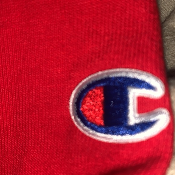 Mens red champion t shirt size medium NWOT - Picture 4 of 5